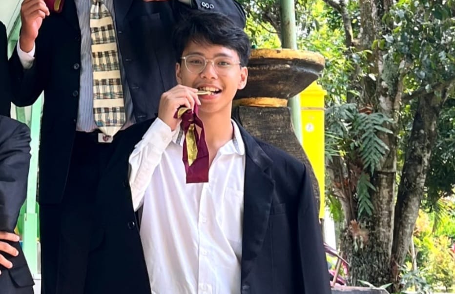 Gilbert Audric, Murid SMAN 1 Magetan, Lolos Masuk ke Universitas Zhejiang