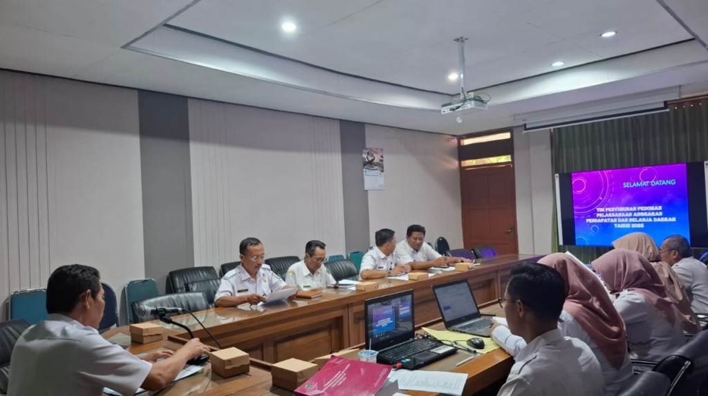 Rapat Pertama Tim Penyusun Pedoman Pelaksanaan APBD Kabupaten Magetan – Bagian Administrasi Pembangunan