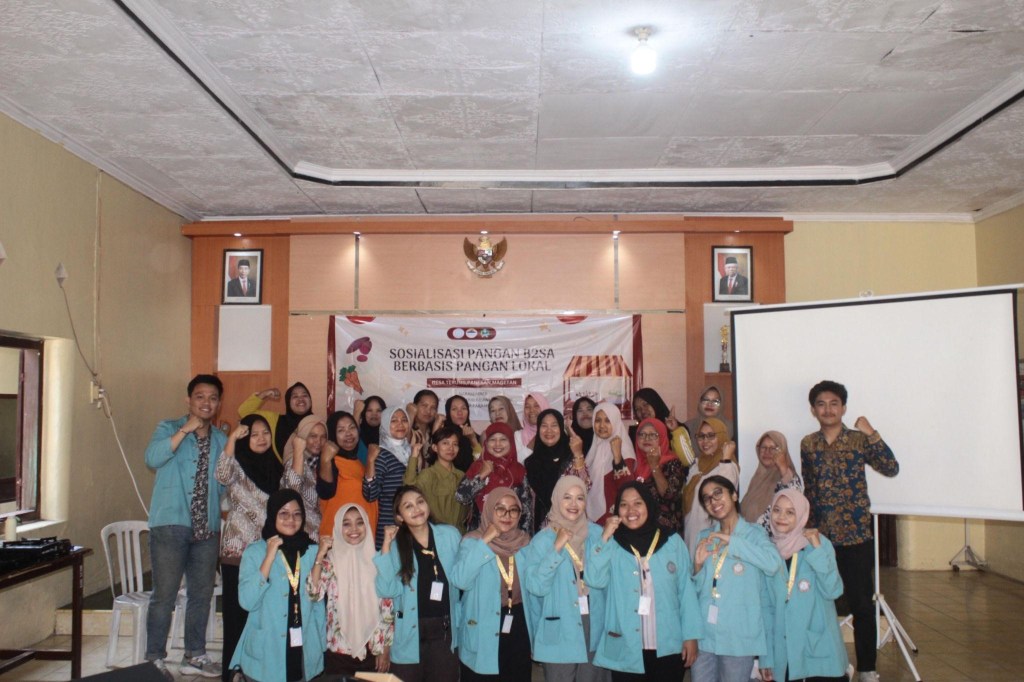 Mahasiswa KKN UNS Kelompok 168 Gelar Sosialisasi Pangan Beragam, Berisi, Seimbang, Dan Aman (B2SA) Berbasis Pangan Lokal
